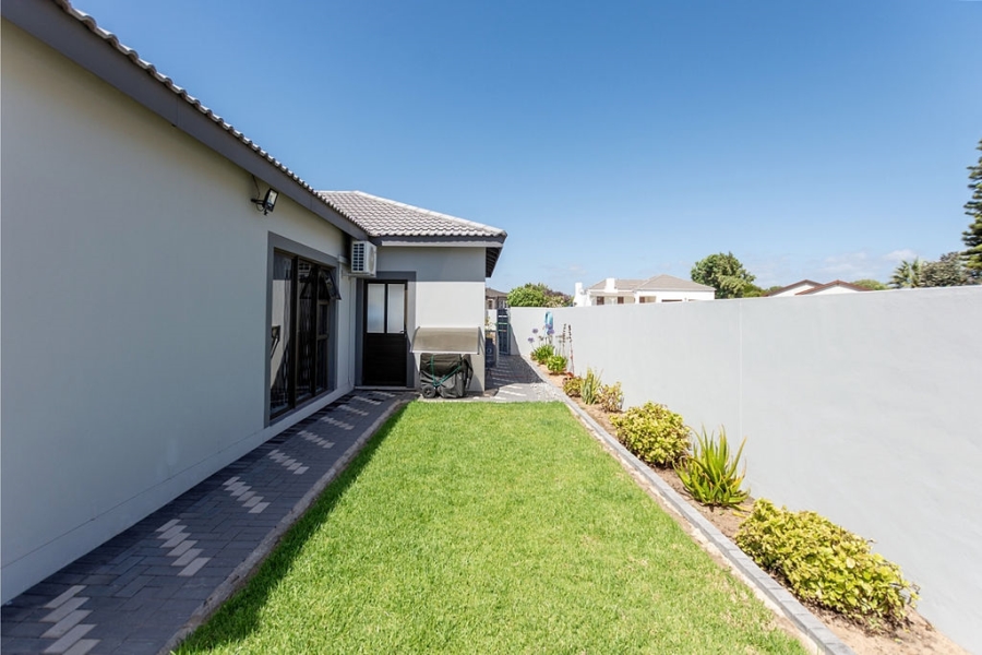 3 Bedroom Property for Sale in Country Club Western Cape